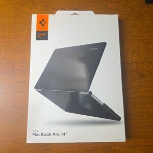 Spigen Apple MacBook Pro 2021/23 M1 M2 Urban Fit‎ Case Slim Cover ACS04213
